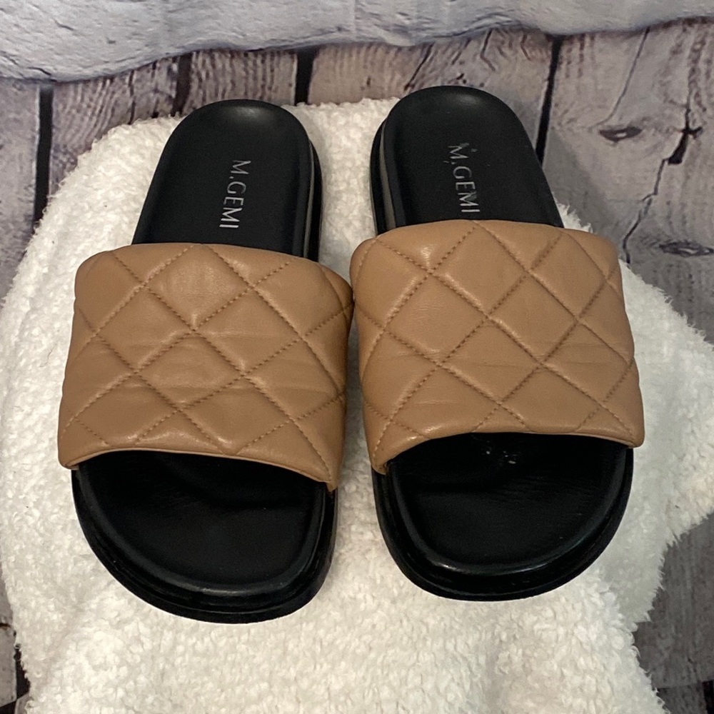 M.Gemi Leather Slides…Mocha…Sz 6.5 (37)